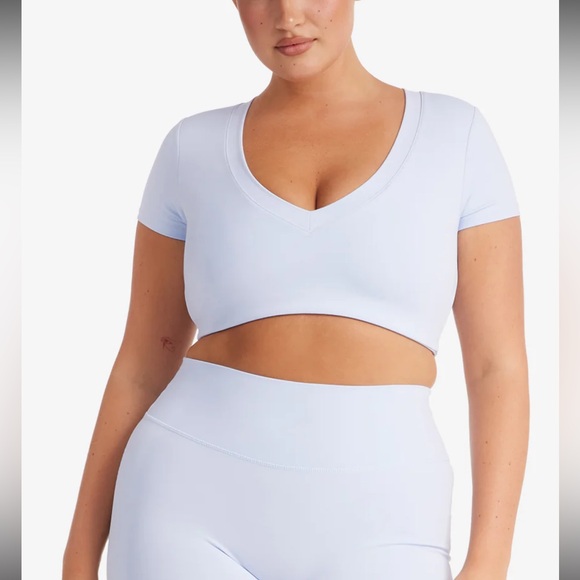 ACTIVLUXE RIVER CROP - AIRE - NWT - Picture 5 of 6